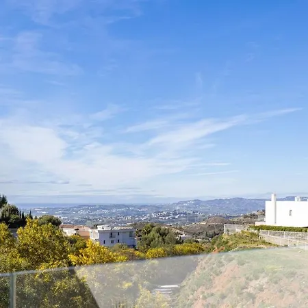 Syl Semi Detached House Btw The Mountains And Sea *
